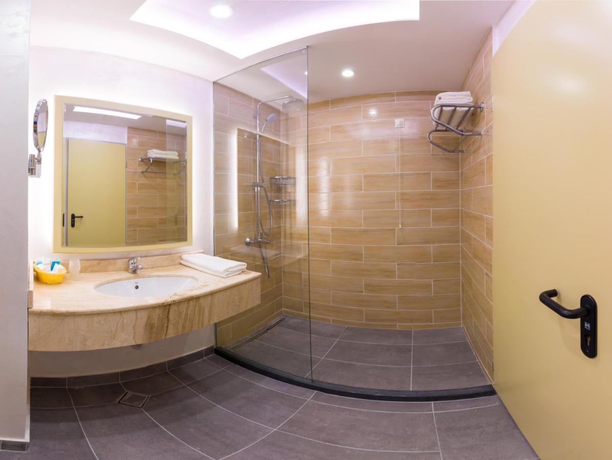 Bilyana Beach Hotel Nesebar Exterior photo